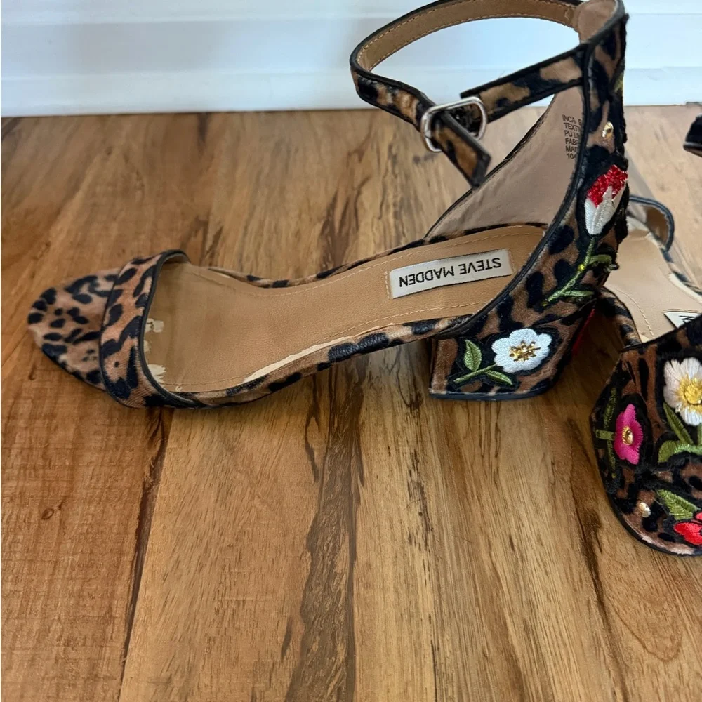 Steve Madden Inca Leopard Print Floral Embroidery Block Heels 9